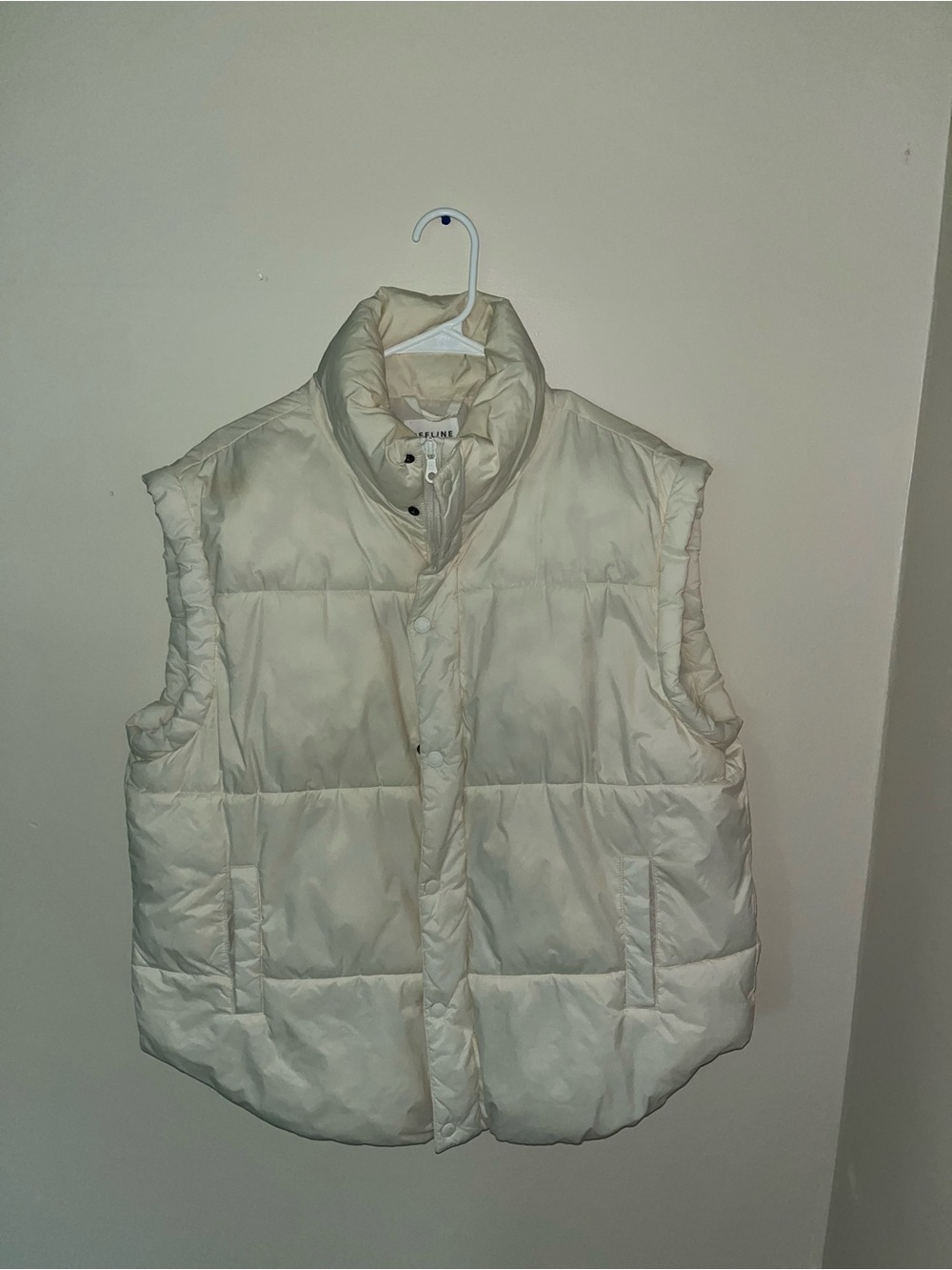 Cream Puffer Vest Aerie
